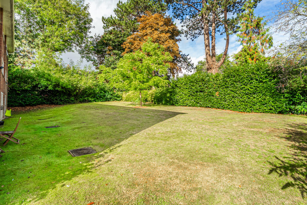Additional image 17 of Old Rectory Close, Harpenden, Hertfordshire, AL5