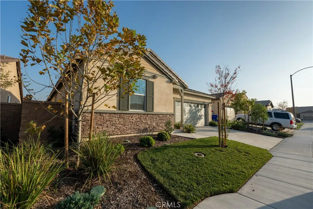 Additional image 4 of 565 Hudson Way, Rialto, CA 92377