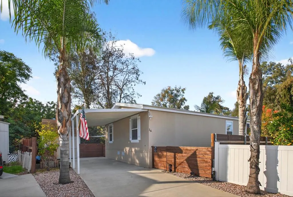 Property image for 13450 Highway 8 Business Unit Space 16, Lakeside, CA 92040