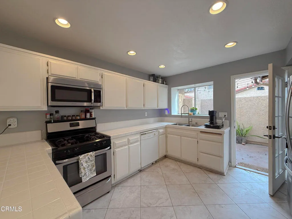 Additional image 32 of 411 E Bard Road, Oxnard, CA 93033