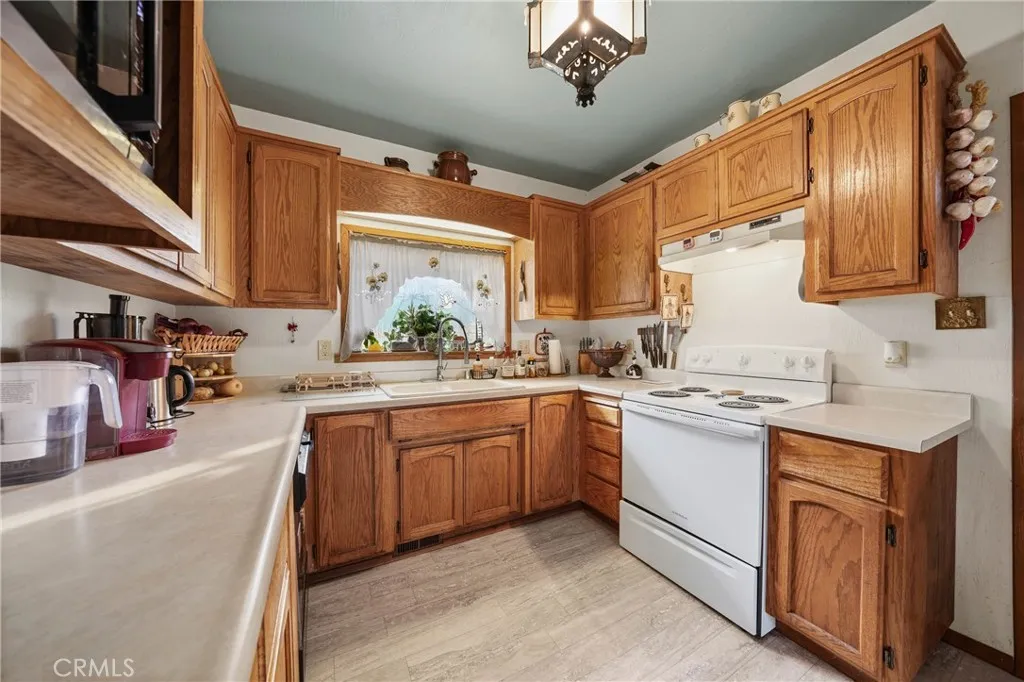 Additional image 67 of 225 N Tunis St, Lakeport, CA 95453