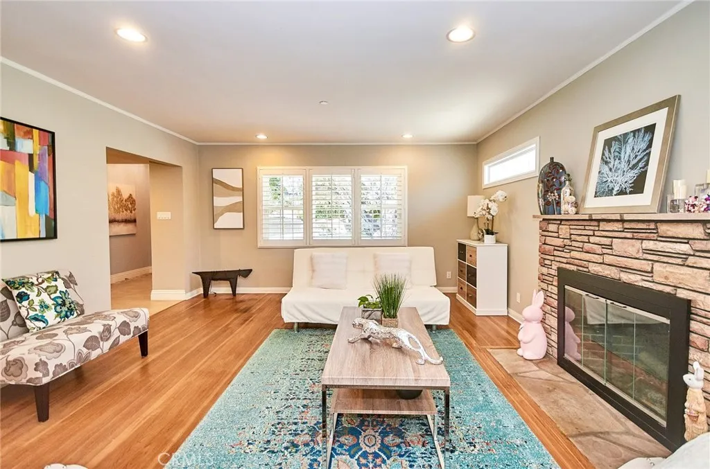 Additional image 11 of 784 Eaton Drive, Pasadena, CA 91107