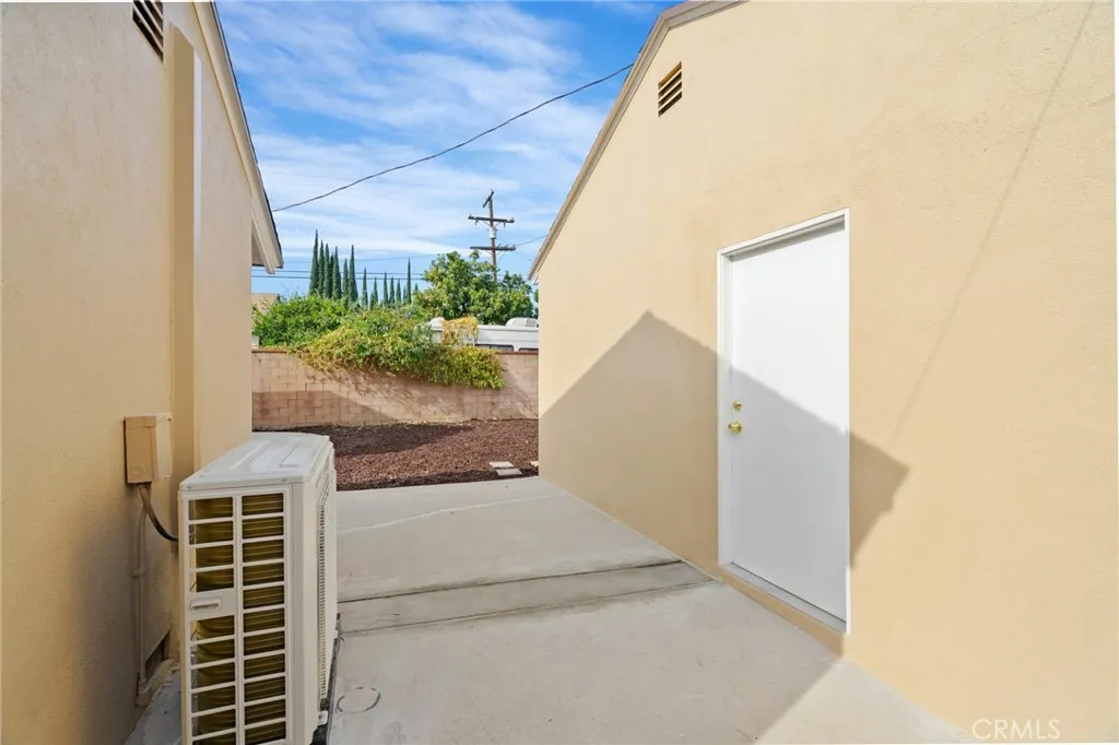 Additional image 40 of 18725 Covello, Reseda, CA 91335