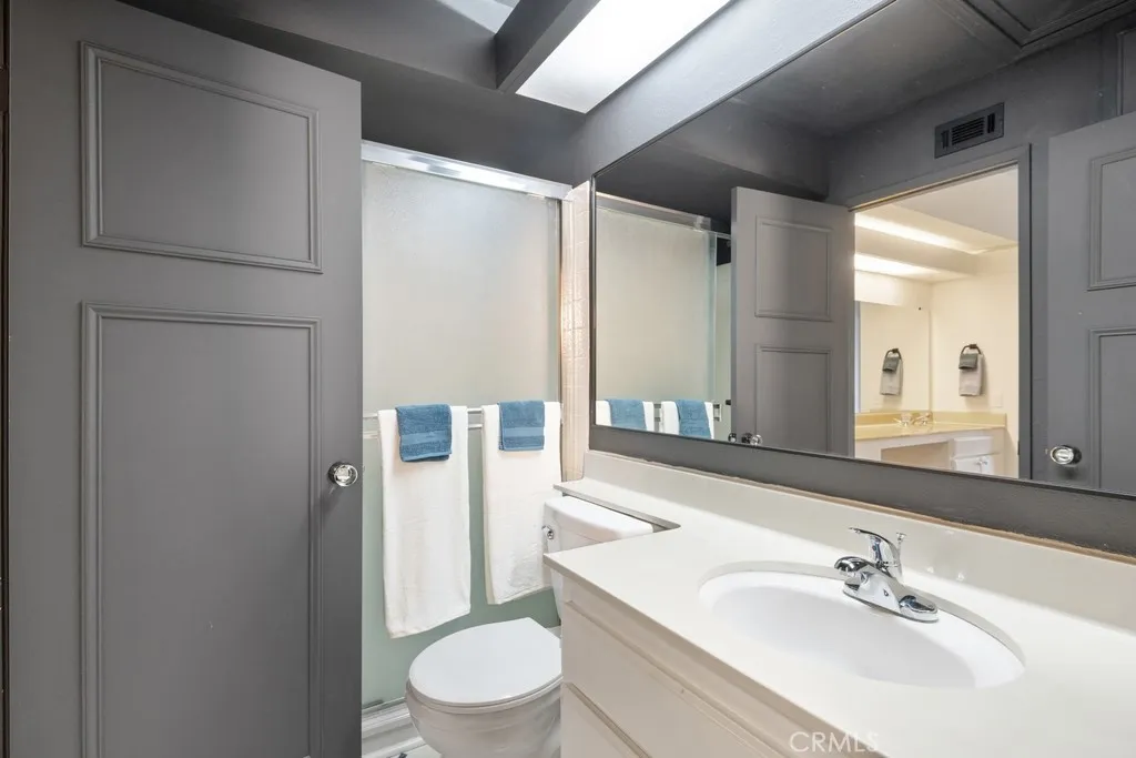 Additional image 53 of 25661 Pine Creek Ln, Wilmington, CA 90744