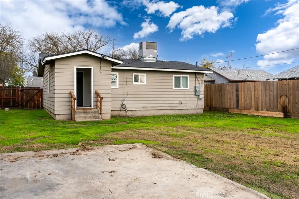 Additional image 24 of 92 E 12th St, Merced, CA 95341