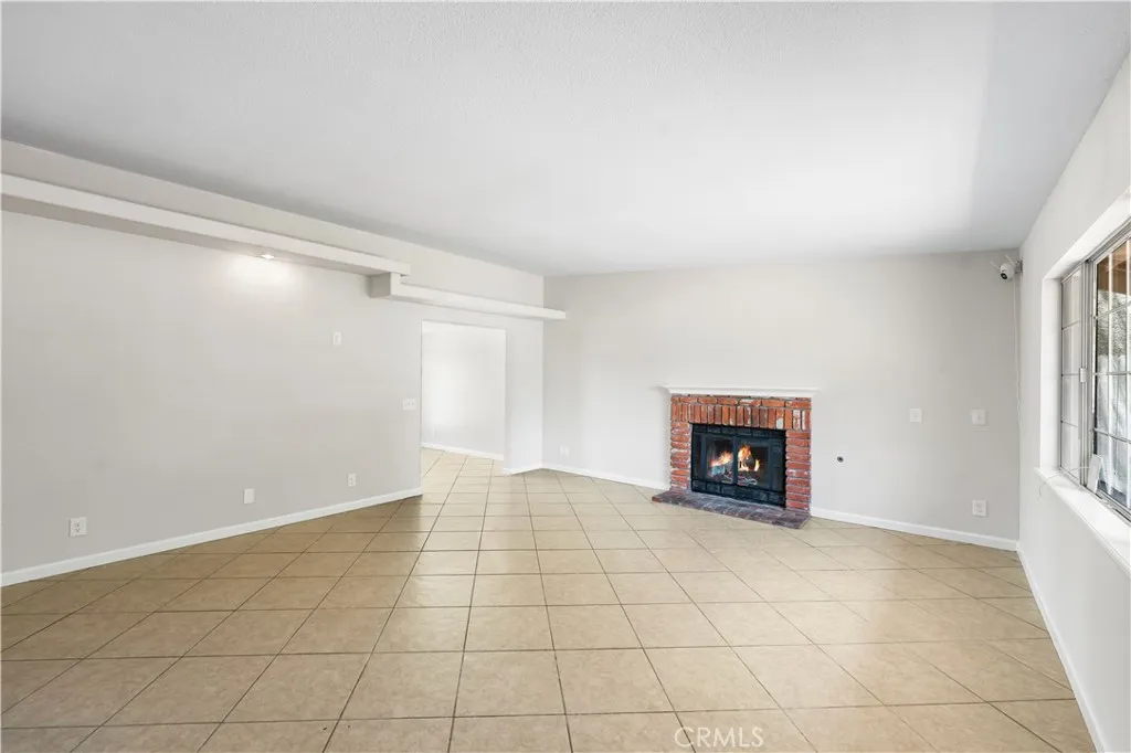 Additional image 7 of 716 E Avenue J5, Lancaster, CA 93535