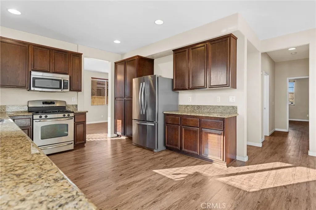 Additional image 12 of 2426 Driftwood Drive, Rosamond, CA 93560