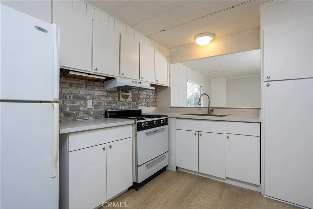 Additional image 62 of 15500 Bubbling Wells Rd Unit 210, Desert Hot Springs, CA 92240