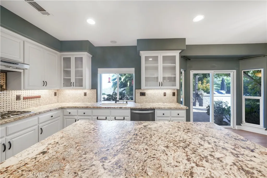 Additional image 38 of 30415 Disney Ln, Vista, CA 92084