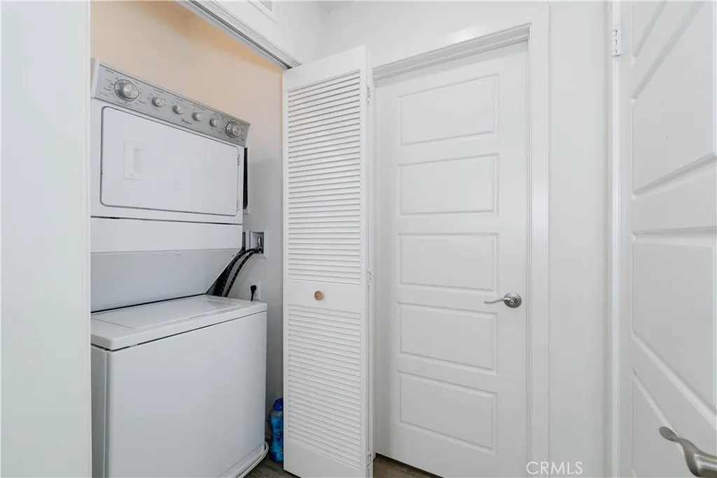 Additional image 29 of 582 S Harbor Blvd, Santa Ana, CA 92704