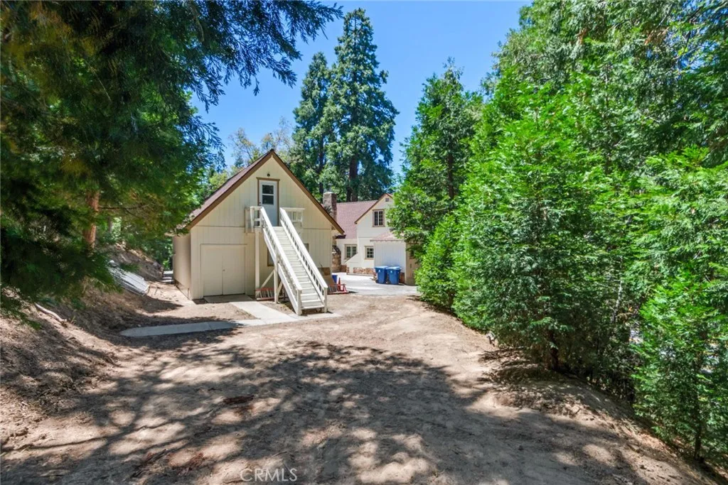 Additional image 31 of 901 Ca-173, Lake Arrowhead, CA 92352
