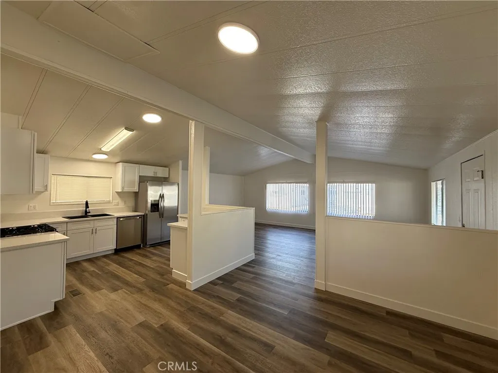 Additional image 4 of 2598 Ayala Drive Unit 27, Rialto, CA 92376