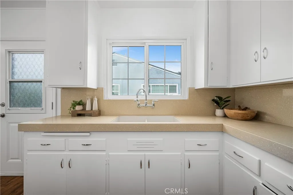 Additional image 23 of 3022 Heather Rd, Long Beach, CA 90808