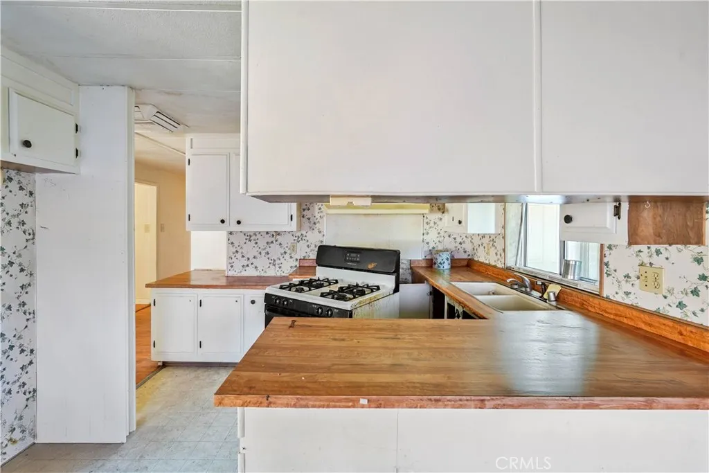 Additional image 10 of 16700 Fox Way, Clearlake Oaks, CA 95423