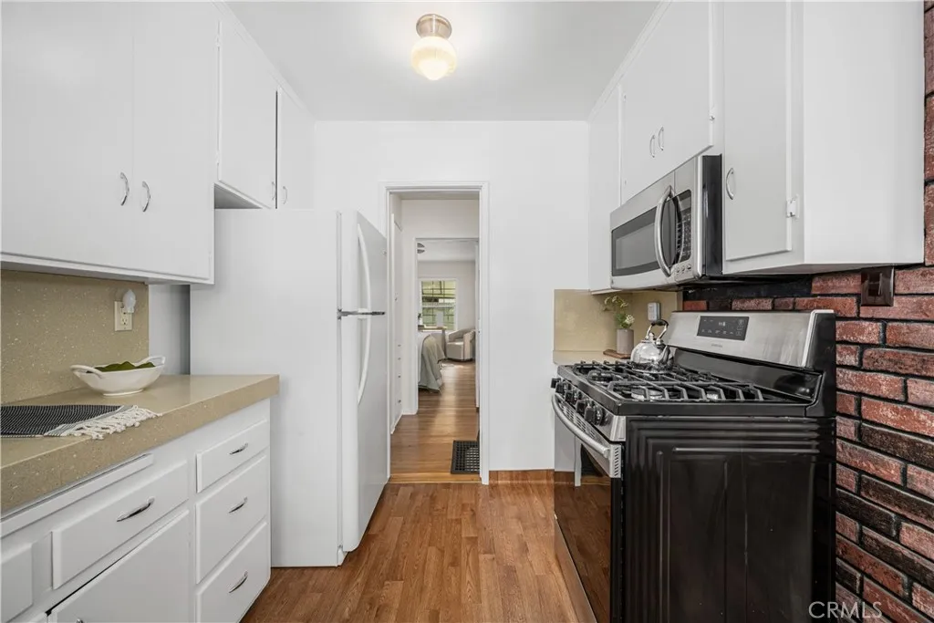 Additional image 26 of 3022 Heather Rd, Long Beach, CA 90808