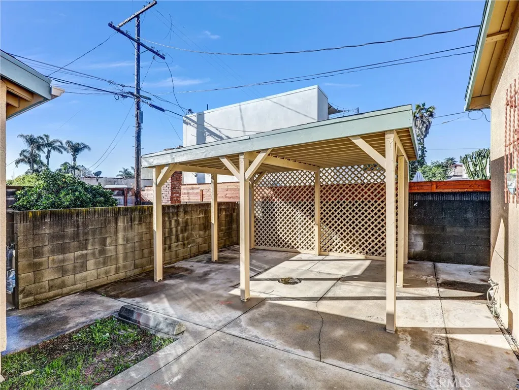 Additional image 85 of 3630 W 61st St, Los Angeles, CA 90043