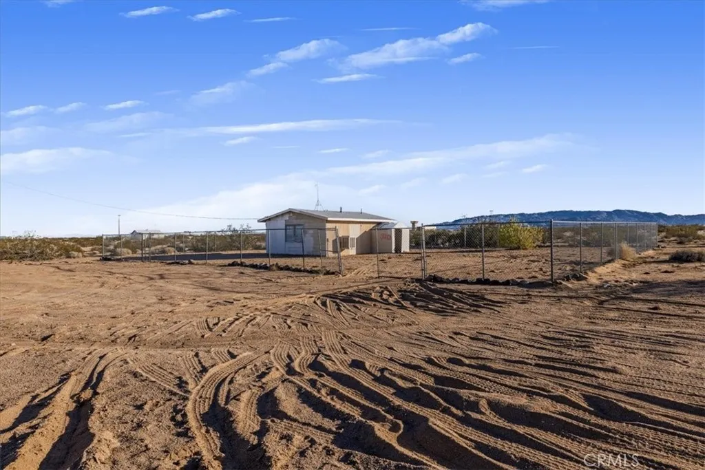 Additional image 4 of 69223 Papoose, 29 Palms, CA 92277