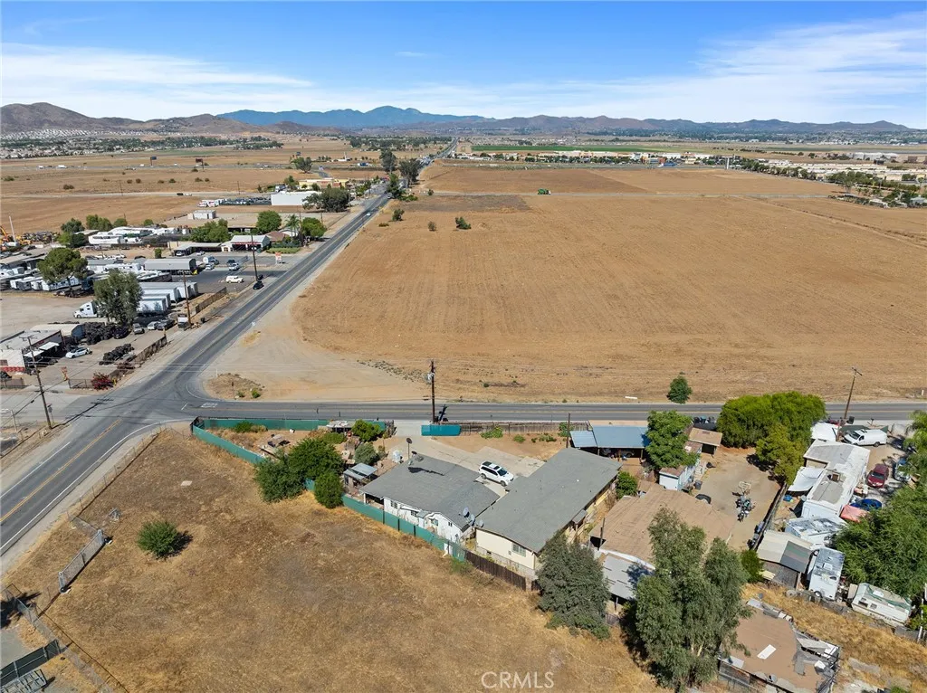 Additional image 19 of 25962 Sherman Road, Menifee, CA 92585