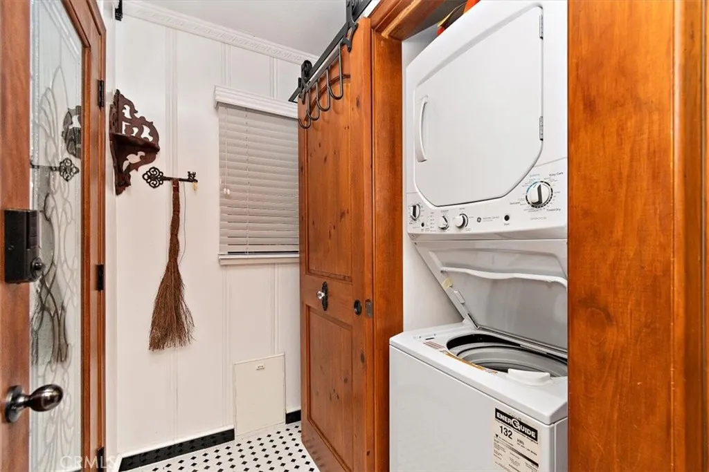 Additional image 93 of 329 Summit Road, Lake Arrowhead, CA 92352