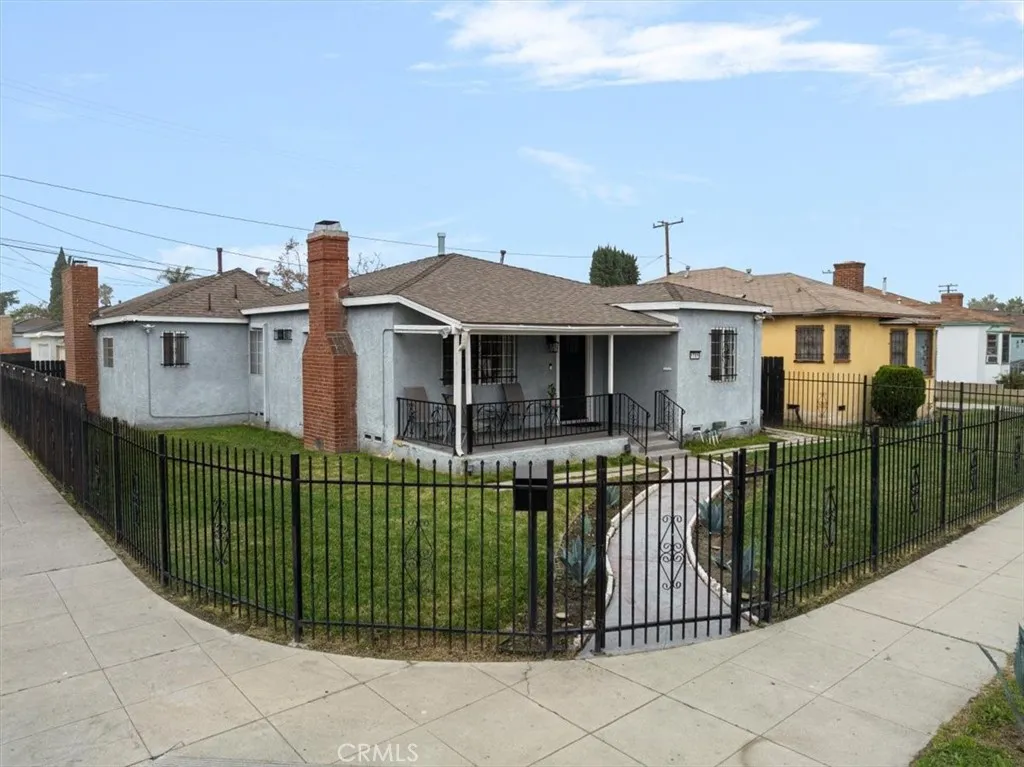 Additional image 6 of 1701 N Pearl Avenue, Compton, CA 90221