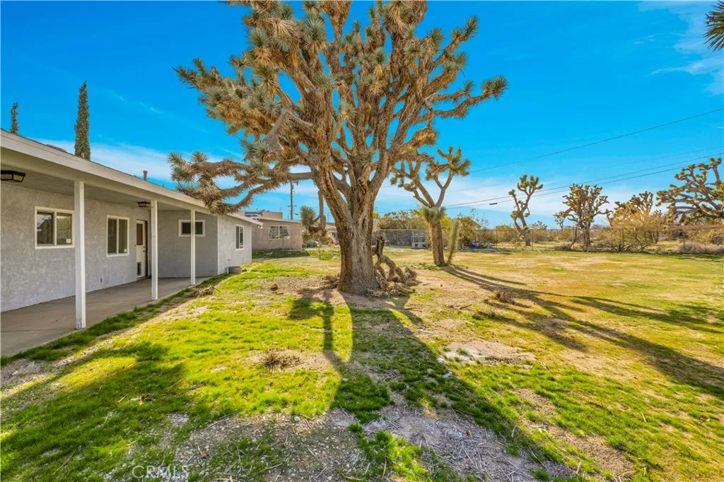 Additional image 109 of 7010 Airway Avenue, Yucca Valley, CA 92284