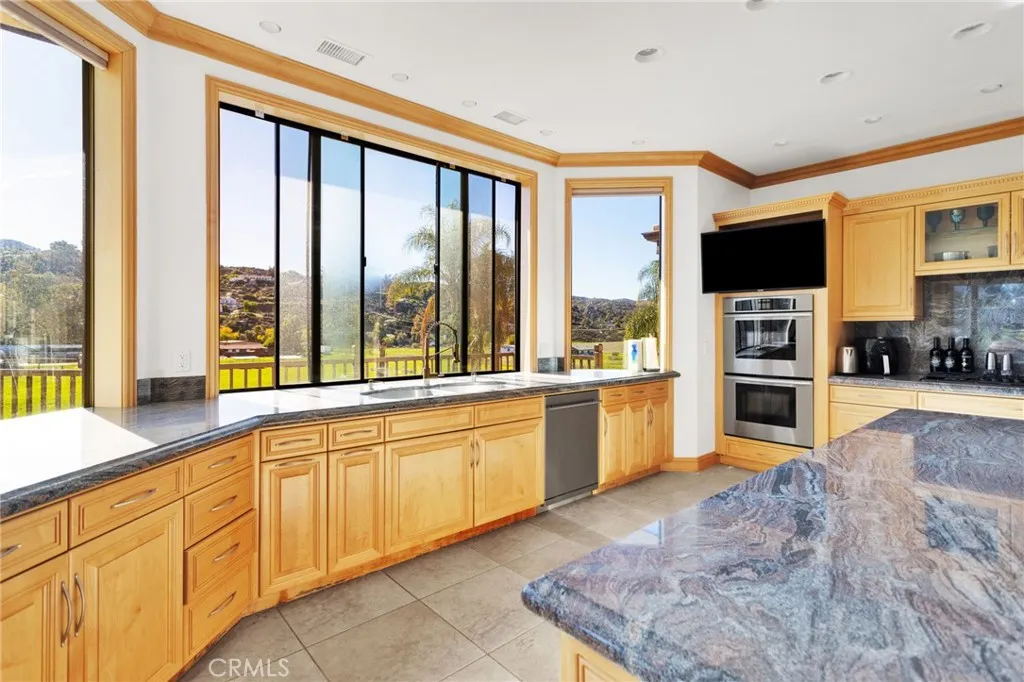 Additional image 18 of 42125 Crest Drive, Hemet, CA 92544