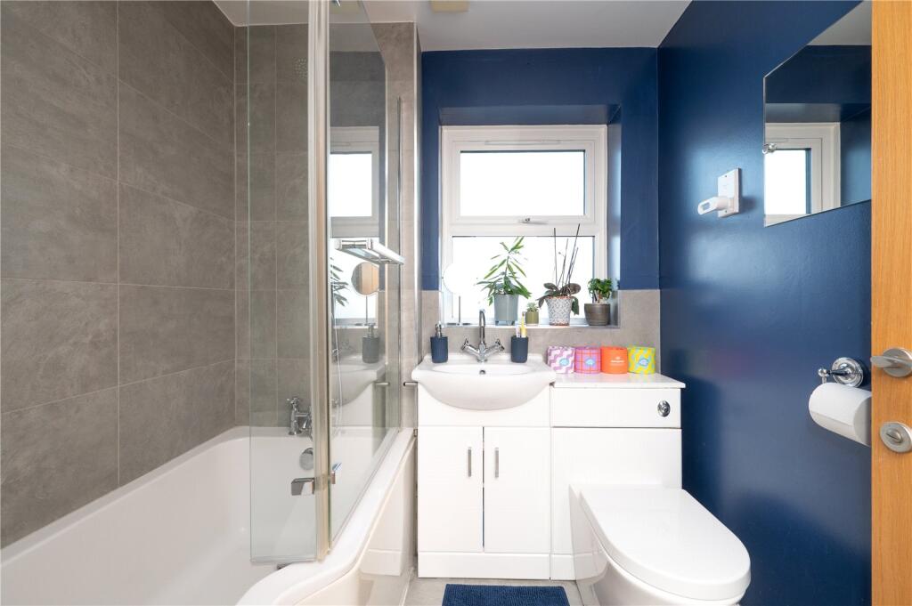 Additional image 16 of Cairns Close, St. Albans, Hertfordshire