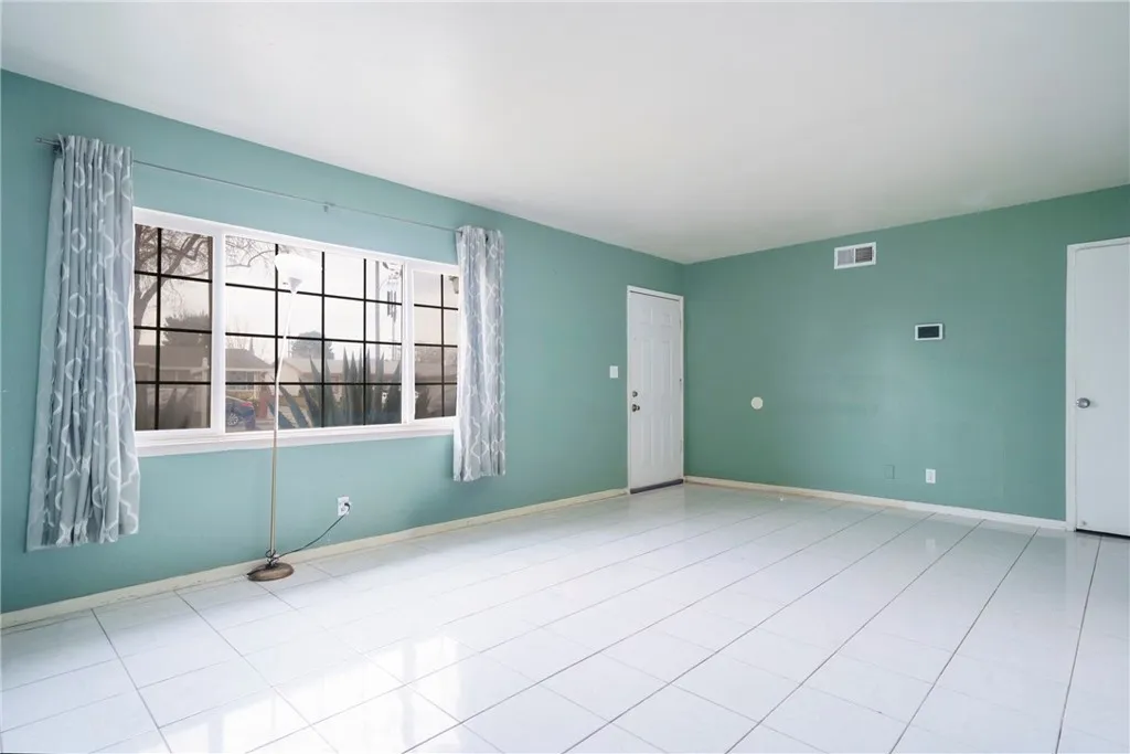 Additional image 42 of 423 Landsford Street, Lancaster, CA 93535