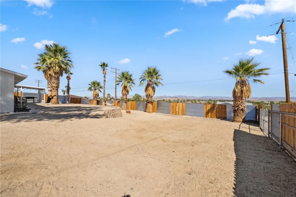 Additional image 21 of 73904 Playa Vista Drive, 29 Palms, CA 92277