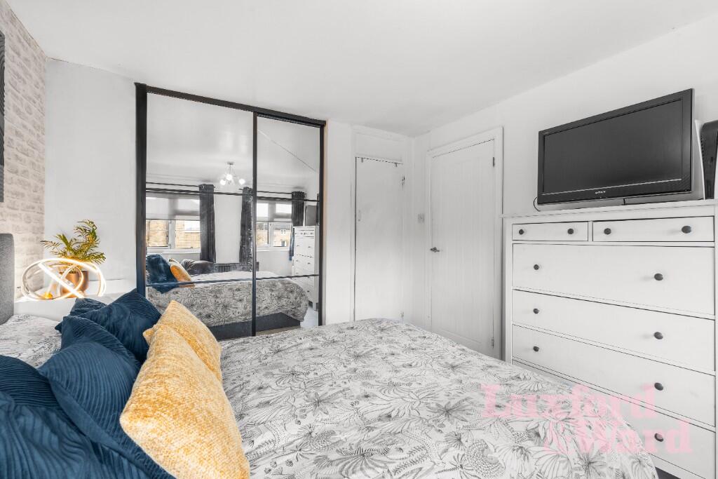 Additional image 11 of Golden Dell, Welwyn Garden City, Hertfordshire, AL7