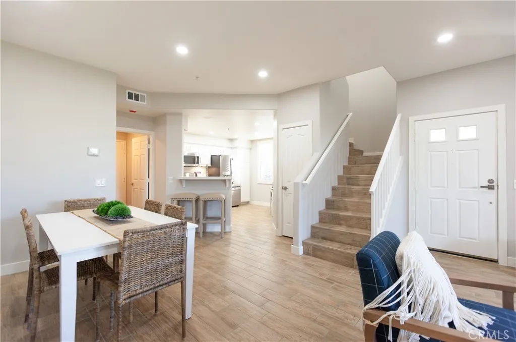 Additional image 8 of 2340 Sunningdale Dr, Tustin, CA 92782