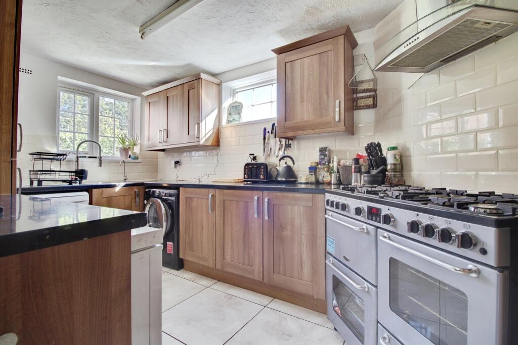 Additional image 5 of Ludwick Way, Welwyn Garden City