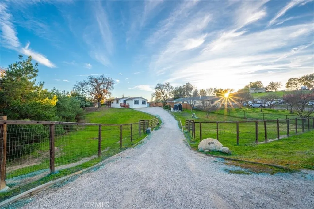 Additional image 2 of 5558 Prancing Deer Pl, Paso Robles, CA 93446