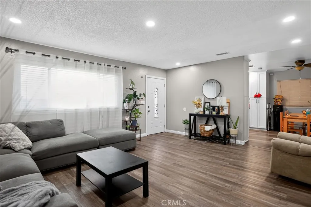 Additional image 19 of 2588 Byron St, Highland, CA 92346