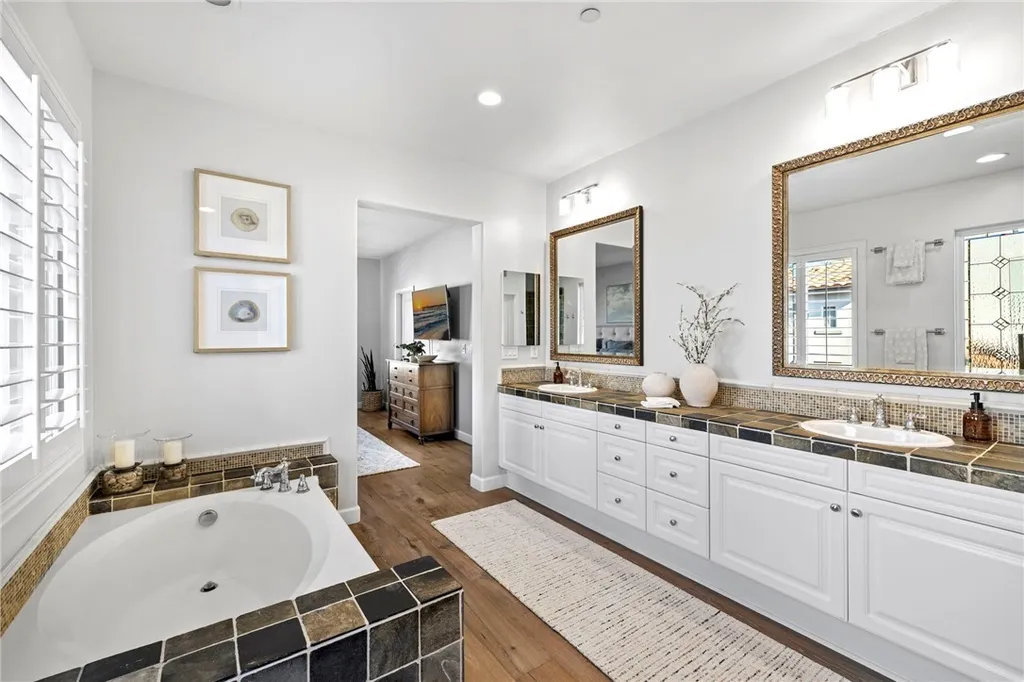 Additional image 26 of 27 Via Zamora, San Clemente, CA 92673