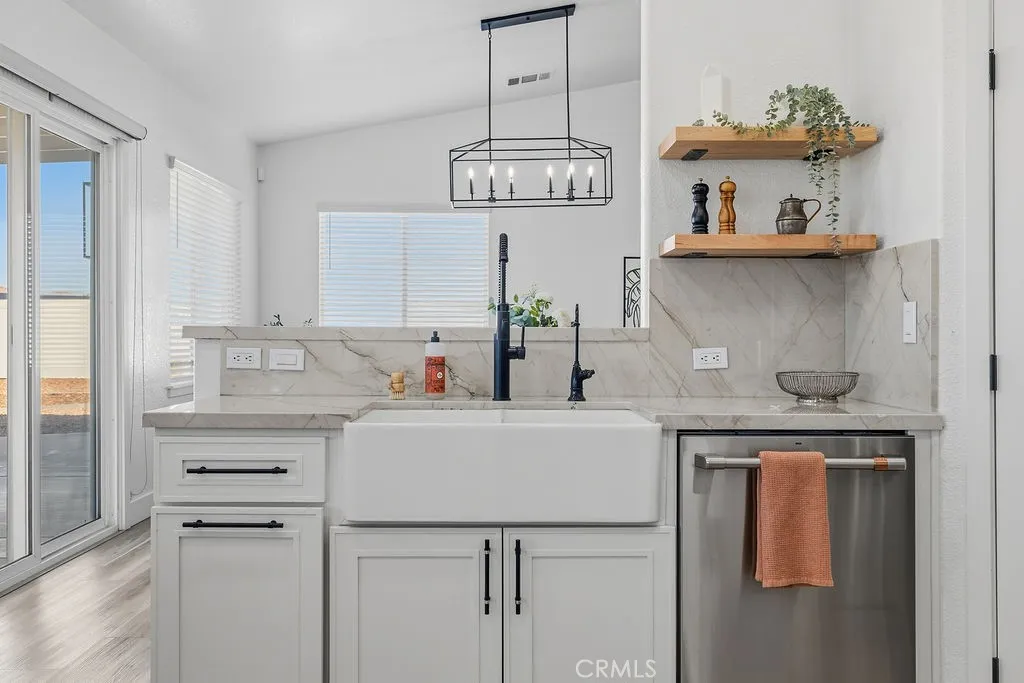 Additional image 27 of 18785 Sahale, Apple Valley, CA 92307