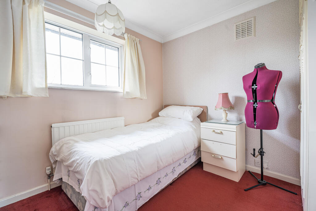 Additional image 9 of Beehive Green, Welwyn Garden City, AL7