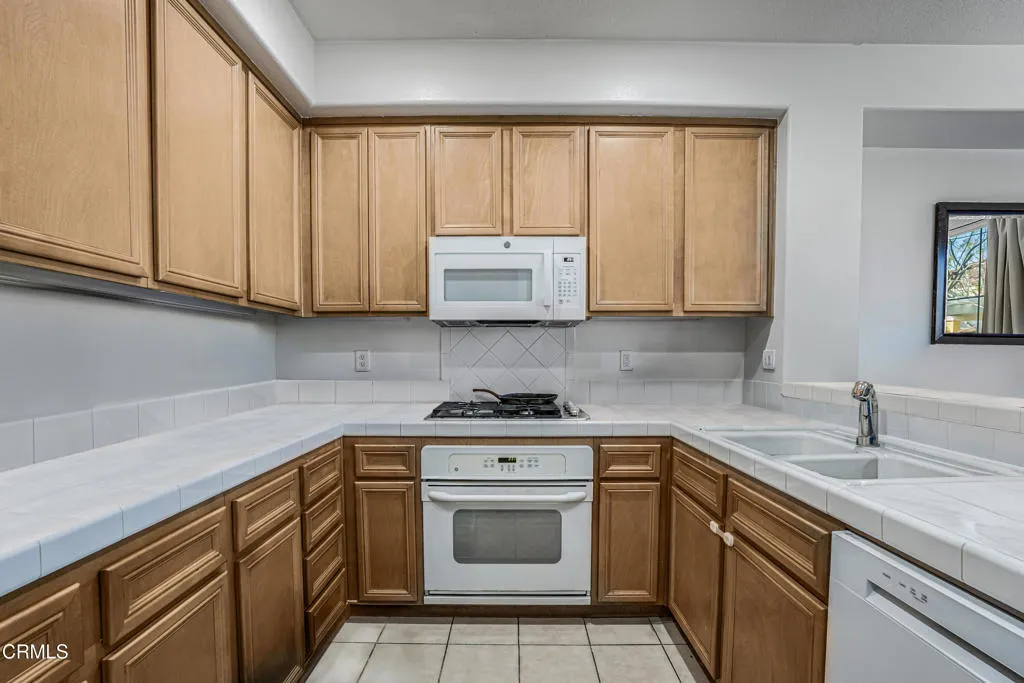 Additional image 7 of 2916 Esperanza Way Unit F, Simi Valley, CA 93063