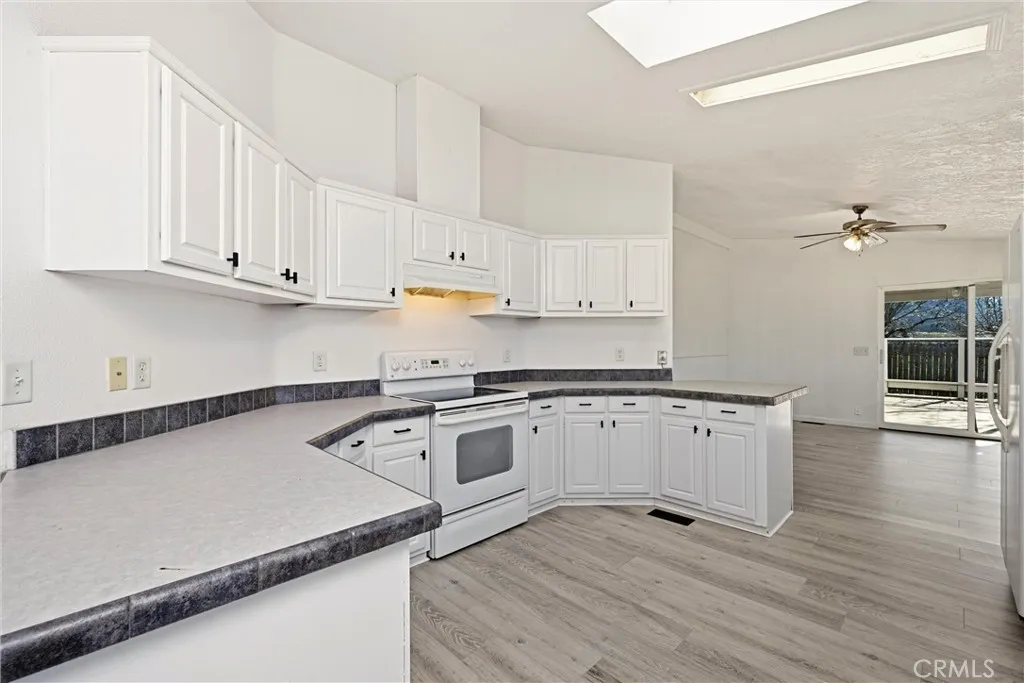 Additional image 53 of 14072 Apple Lane, Clearlake Oaks, CA 95423