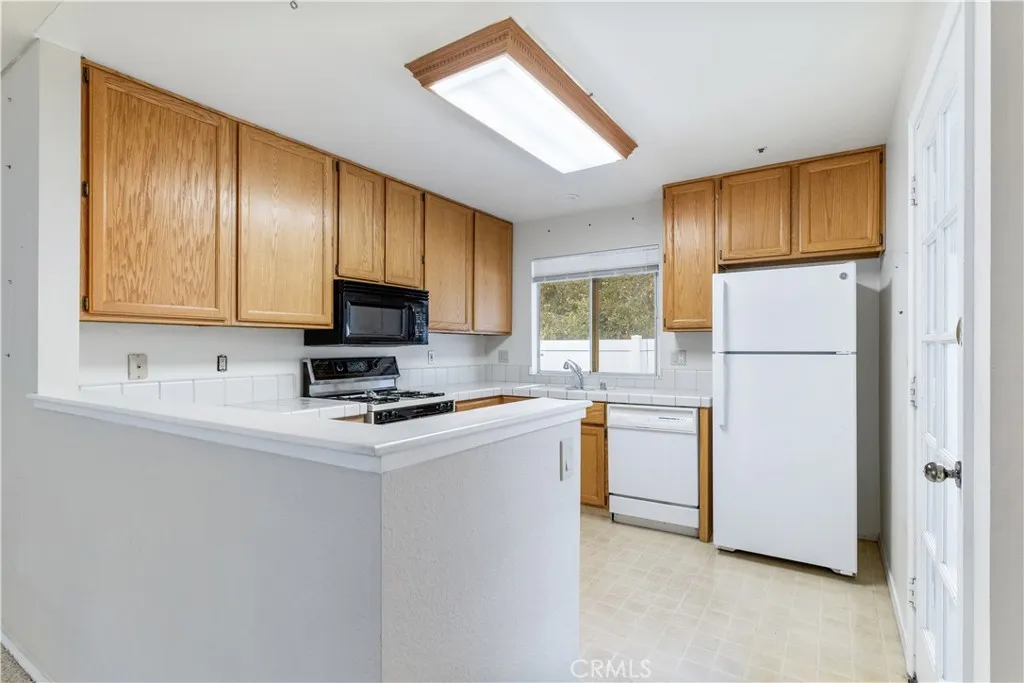 Additional image 49 of 980 Bluebell Way, San Luis Obispo, CA 93401