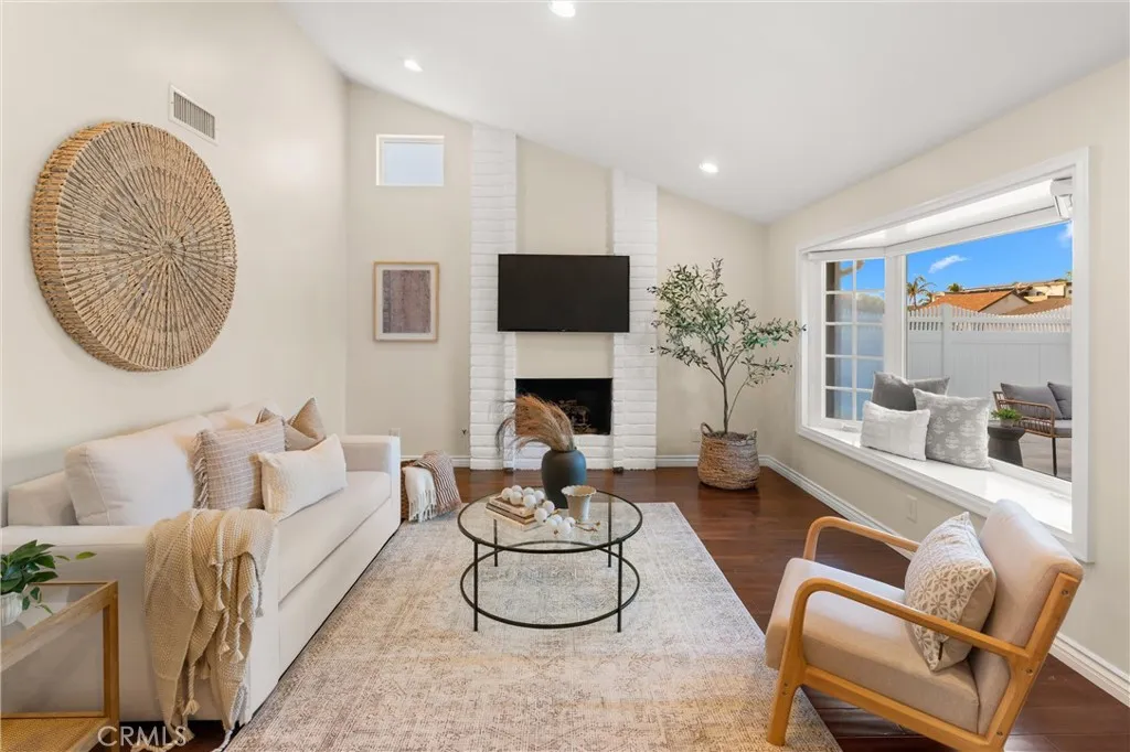 Additional image 46 of 8592 Larkport Drive, Huntington Beach, CA 92646