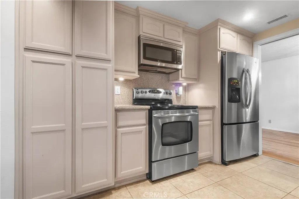 Additional image 9 of 13530 Darvalle St, Cerritos, CA 90703