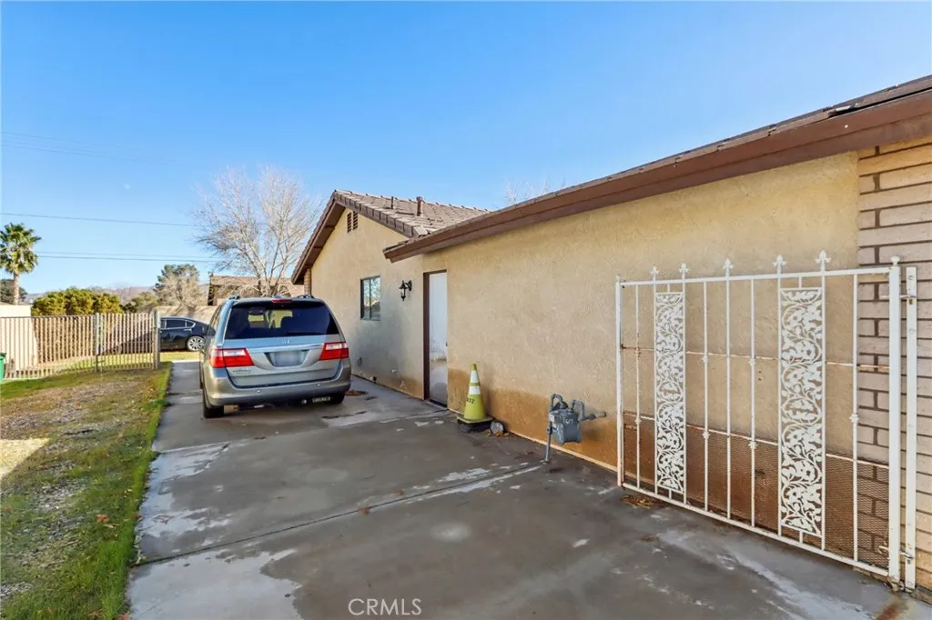 Additional image 63 of 14057 Crow Rd, Apple Valley, CA 92307