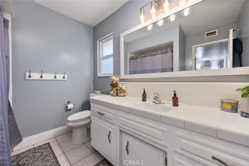 Additional image 36 of 2105 Jason St, Bakersfield, CA 93312