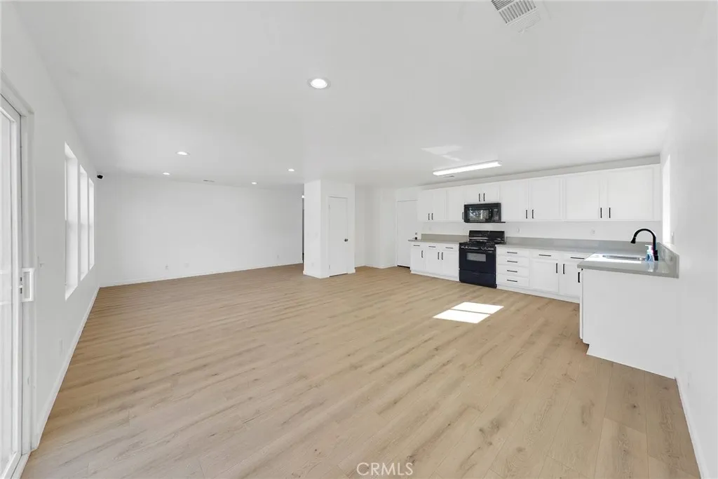 Additional image 5 of 3213 Patti Ln, Lancaster, CA 93535