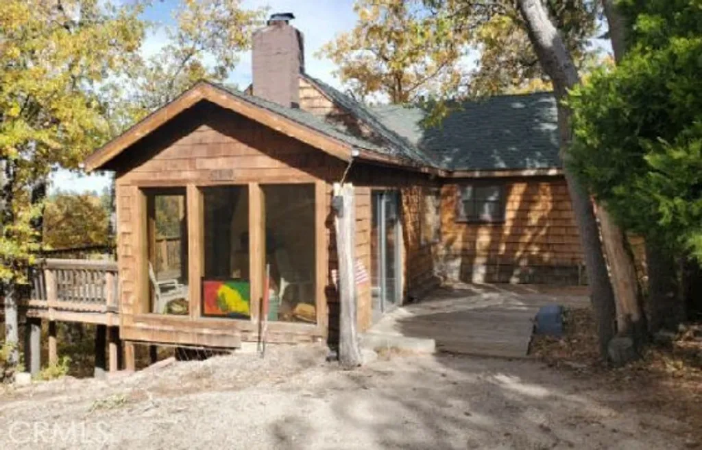 Additional image 2 of 33668 Angeles Dr, Green Valley Lake, CA 92341