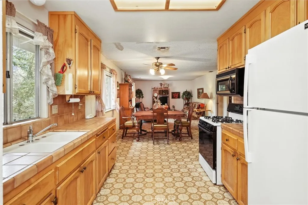 Additional image 54 of 59556 Cascadel Dr, North Fork, CA 93643