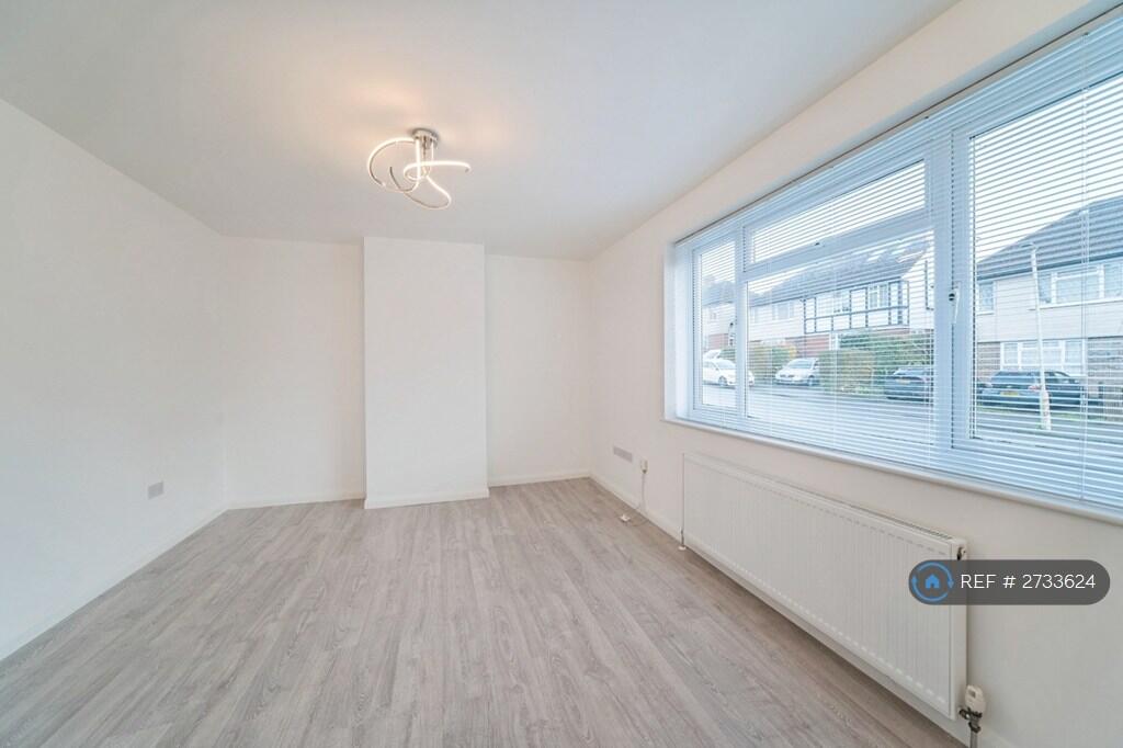 Additional image 4 of Hyde View Road, Harpenden, AL5