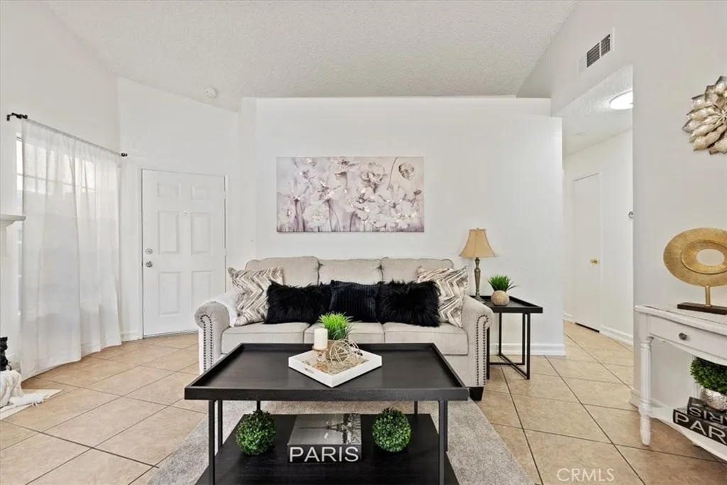 Additional image 37 of 13966 Green Vista Dr, Fontana, CA 92337