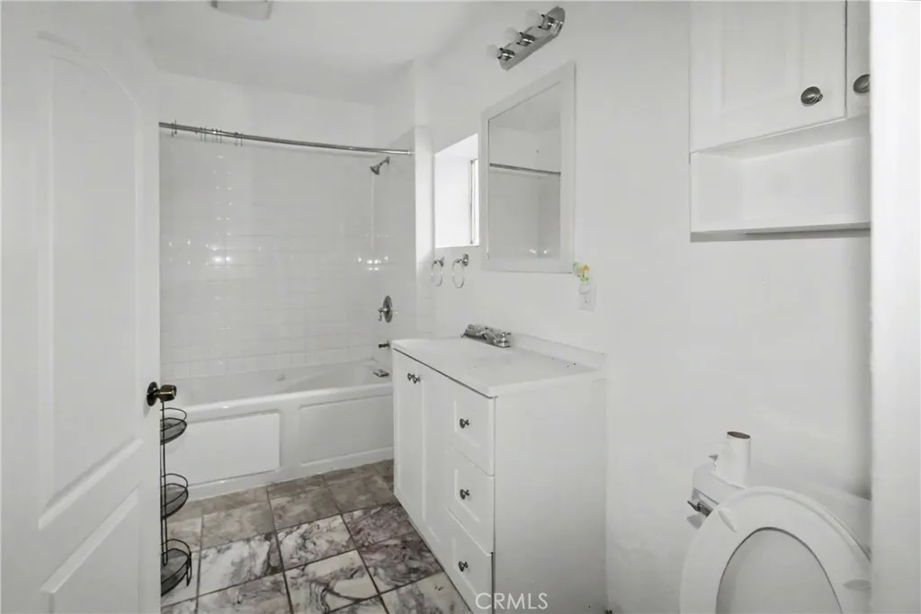 Additional image 25 of 3826 W 115th St, Hawthorne, CA 90250